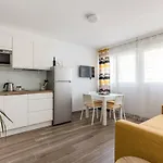 Cezar Apartment *