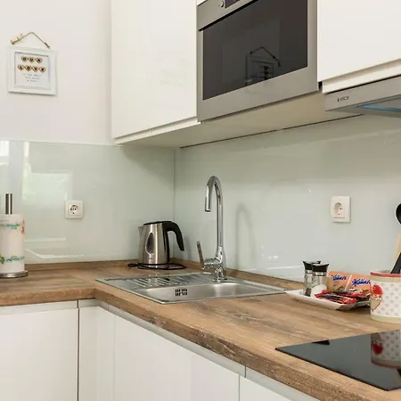 Cezar Apartamento *
