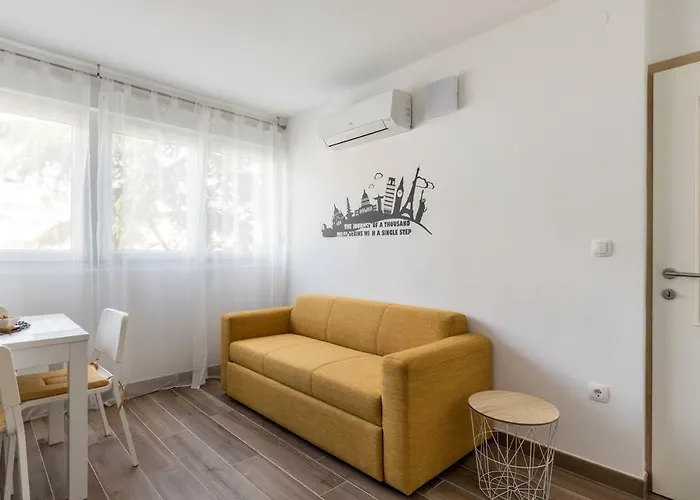 Apartment Cezar